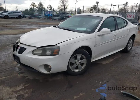 2008 Pontiac Grand Prix z USA, uszkodzony, nr VIN 2G2WP552881118914